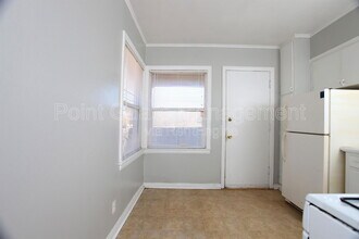 1728 N Holyoke Ave in Wichita, KS - Building Photo - Building Photo