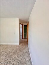 2265 Washington Ave in Naples, FL - Building Photo - Building Photo