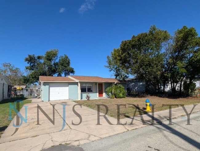 property at 9505 Gray Fox Ln