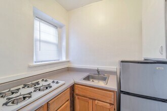 1272 Pearl St in Denver, CO - Building Photo - Building Photo