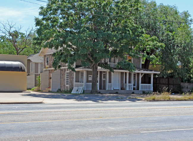 2309 34th St in Lubbock, TX - Building Photo - Building Photo