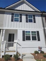 2822 Saratoga Lake View in Decatur, GA - Building Photo