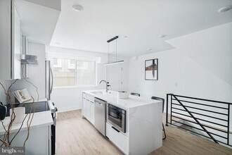 2611 E Boston St in Philadelphia, PA - Building Photo - Building Photo