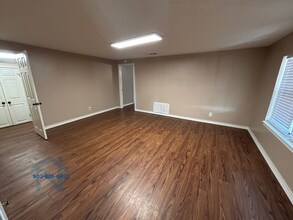 2417 Co Rd 3778 in Queen City, TX - Building Photo - Building Photo