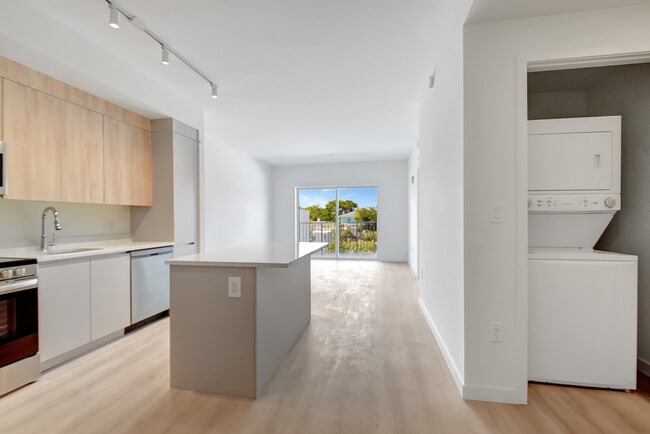 232 Fordham Dr, Unit A1 in Lake Worth Beach, FL - Foto de edificio - Building Photo