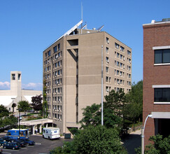 Three Cathedral Square in Burlington, VT - Building Photo - Building Photo