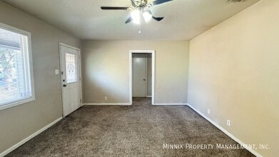 3005 49th St in Lubbock, TX - Building Photo - Building Photo