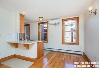 29 Phillips St in Boston, MA - Building Photo - Building Photo