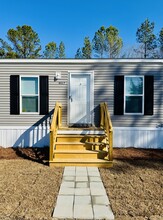 4027 Goff Rd in Aynor, SC - Building Photo - Building Photo