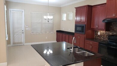 13818 Eliot Avenue in Orlando, FL - Building Photo - Building Photo