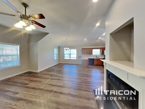 1765 University Dr in Columbia, TN - Building Photo - Building Photo