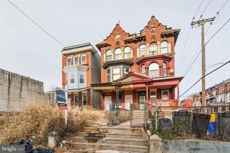 1903 W Venango St in Philadelphia, PA - Building Photo - Building Photo