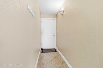 3600 Ocean Beach Blvd in Cocoa Beach, FL - Foto de edificio - Building Photo