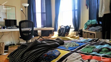 1727 Commonwealth Ave in Boston, MA - Building Photo - Building Photo