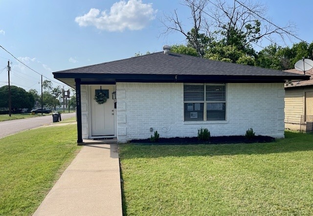 property at 1829 Wood Ave