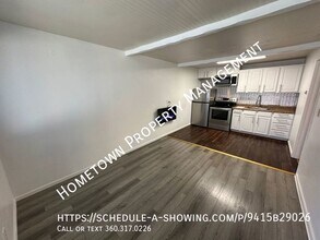 7801 Pacific Ave SE in Lacey, WA - Building Photo - Building Photo