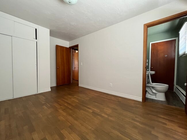 property at 4707 W 7th Ave