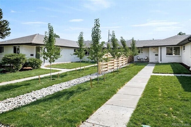 3308 Jasmine St in Denver, CO - Building Photo - Building Photo