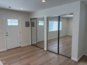 1115 Idlewood Rd, Unit A in Glendale, CA - Building Photo - Building Photo