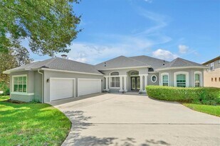 231 Lakay Pl in Longwood, FL - Building Photo