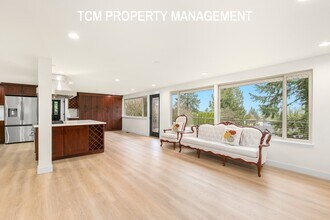 1121 E Guiberson St in Kent, WA - Building Photo - Building Photo