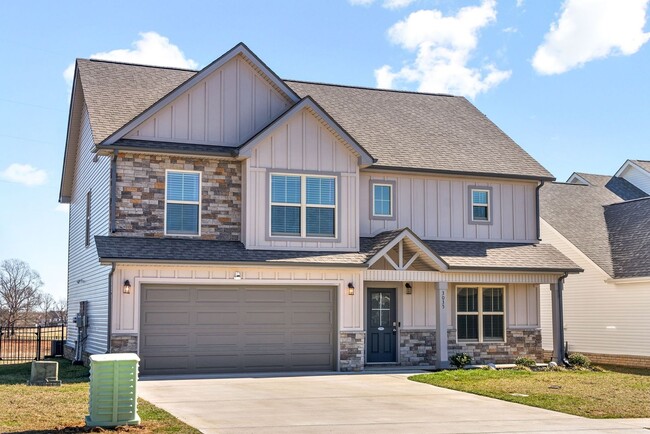 3035 Ft Sumter Dr in Clarksville, TN - Building Photo - Building Photo