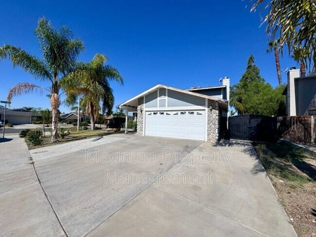 29813 Park City Ave in Menifee, CA - Building Photo - Building Photo