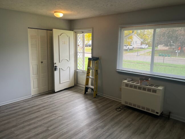 180 Grand Manor Dr, Unit 180 in Grand Ledge, MI - Building Photo - Building Photo