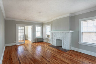 The Hannah Apartments in Cleveland, OH - Building Photo - Interior Photo