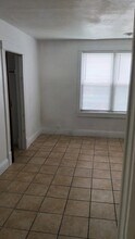 2022 S Halsted St, Unit 2 in Chicago Heights, IL - Building Photo - Building Photo