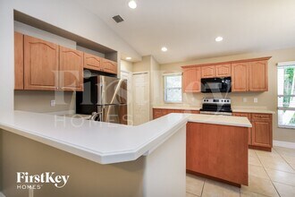 419 Conlee St in Lehigh Acres, FL - Building Photo - Building Photo