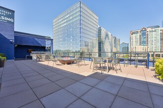 Main Street Flats in Bellevue, WA - Foto de edificio - Building Photo