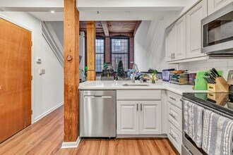 25 Grand St in Norwalk, CT - Building Photo - Building Photo