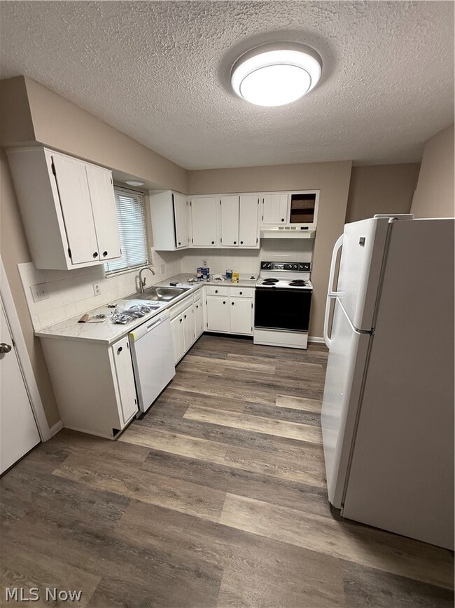 6136 Clingan Rd in Youngstown, OH - Building Photo - Building Photo