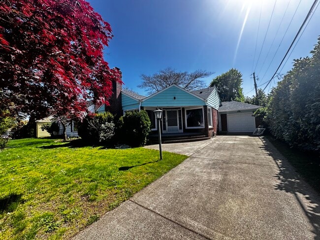 609 NW 41st St in Vancouver, WA - Foto de edificio - Building Photo