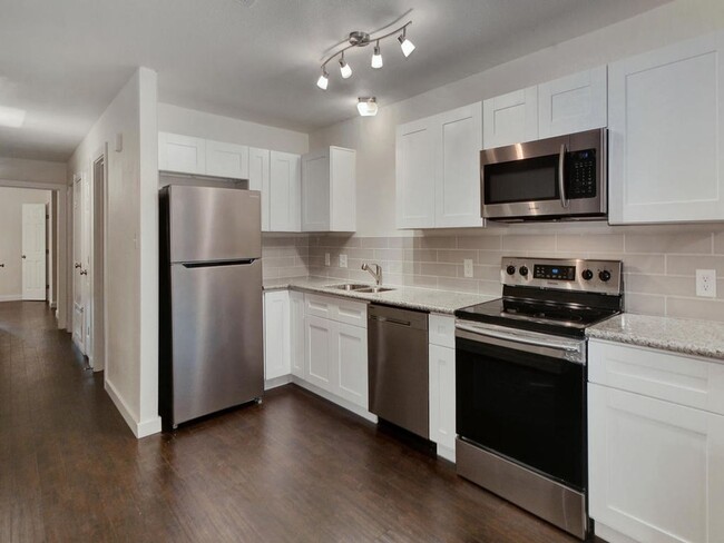 property at 2706 Parker Ln