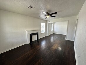 2300 Granada Blvd in Oklahoma City, OK - Building Photo - Building Photo
