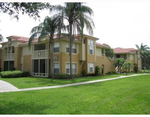 property at 4799 Via Palm Lakes