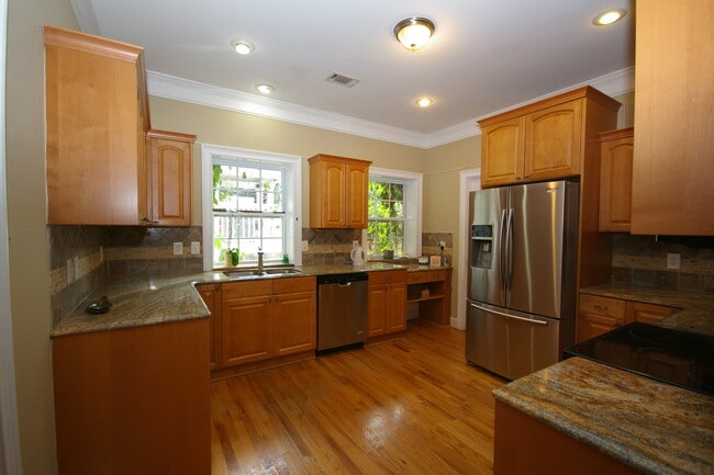 property at 865 Virginia Cir NE