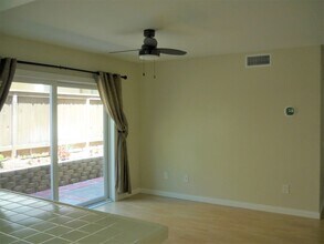 1911 Willow Ridge Dr in Vista, CA - Building Photo - Building Photo