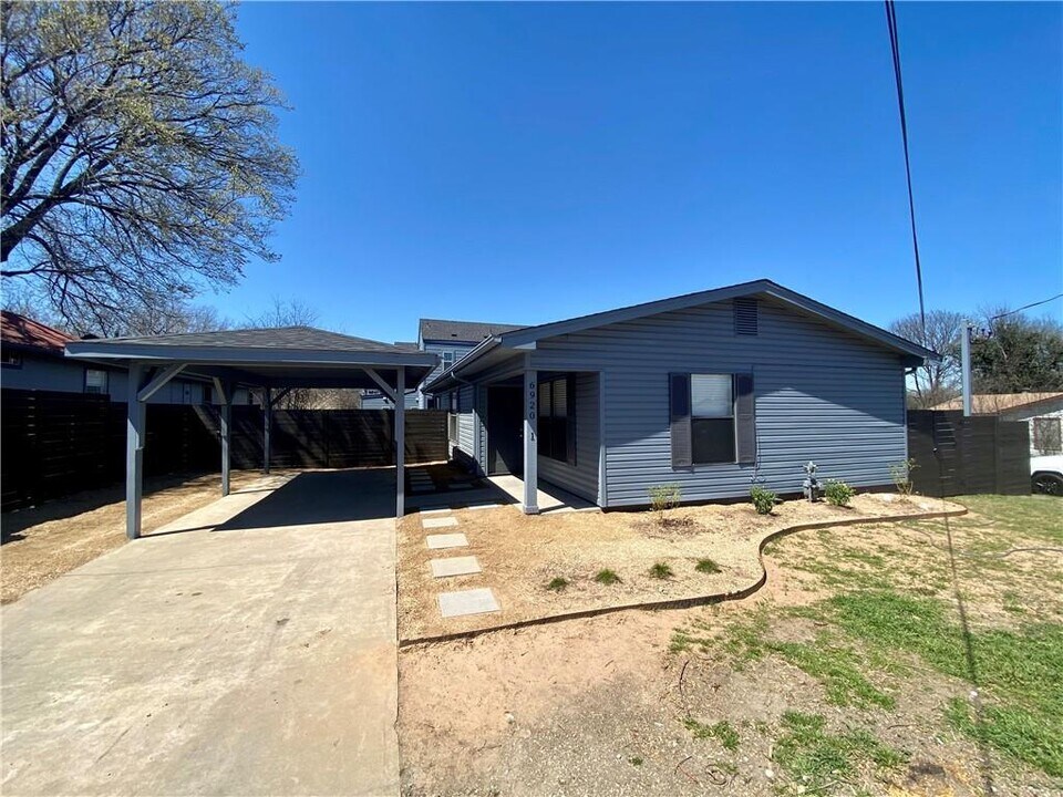 6920 Bethune Ave in Austin, TX - Building Photo