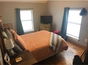 1224 Luttrell St, Unit 2 in Knoxville, TN - Building Photo - Building Photo