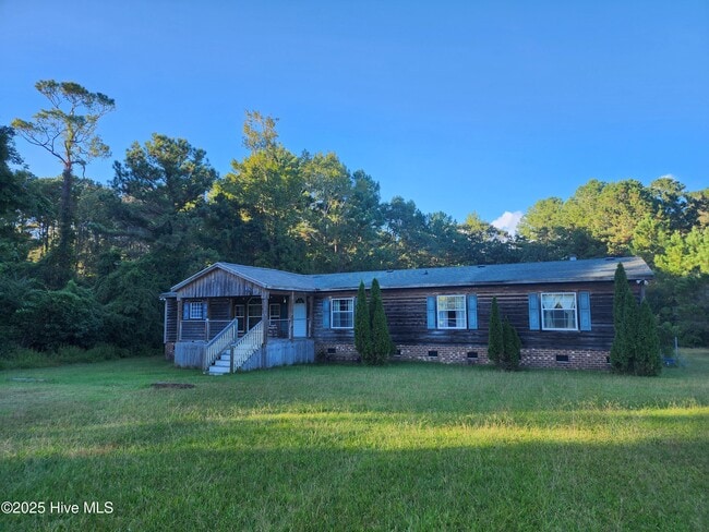 118 April Ln in Stella, NC - Building Photo - Building Photo