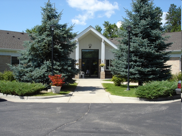 Excelsior Court Apartments in Brainerd, MN - Building Photo - Building Photo