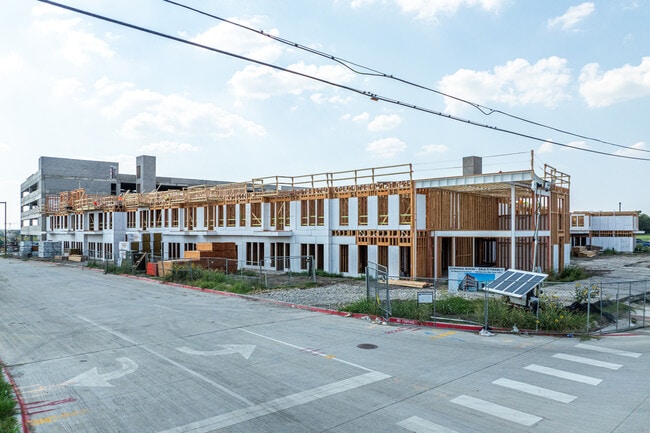The Monarch at the Avenue in Allen, TX - Building Photo - Primary Photo