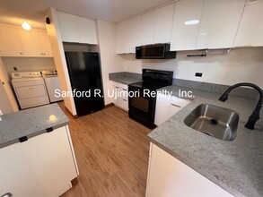 1350 Sierra Dr in Honolulu, HI - Building Photo - Building Photo