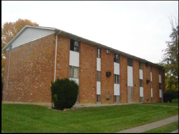 2 Hampshire Dr in Hamilton, OH - Building Photo