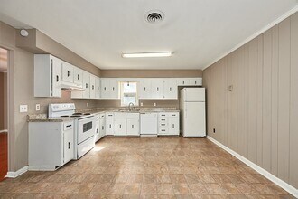 409 South Ct in Greenbrier, TN - Building Photo - Building Photo