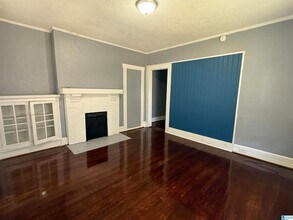 2335 20th Pl SW, Unit B in Birmingham, AL - Building Photo - Building Photo