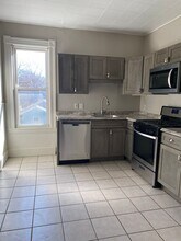 15 Hanna Pl, Unit 15 #2 in Rochester, NY - Foto de edificio - Building Photo